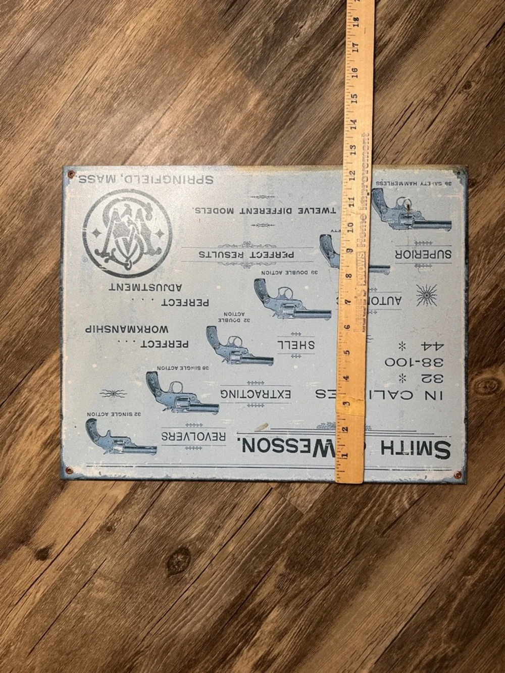Smith & Wesson Vintage Style Blue Wall‎ Sign metal